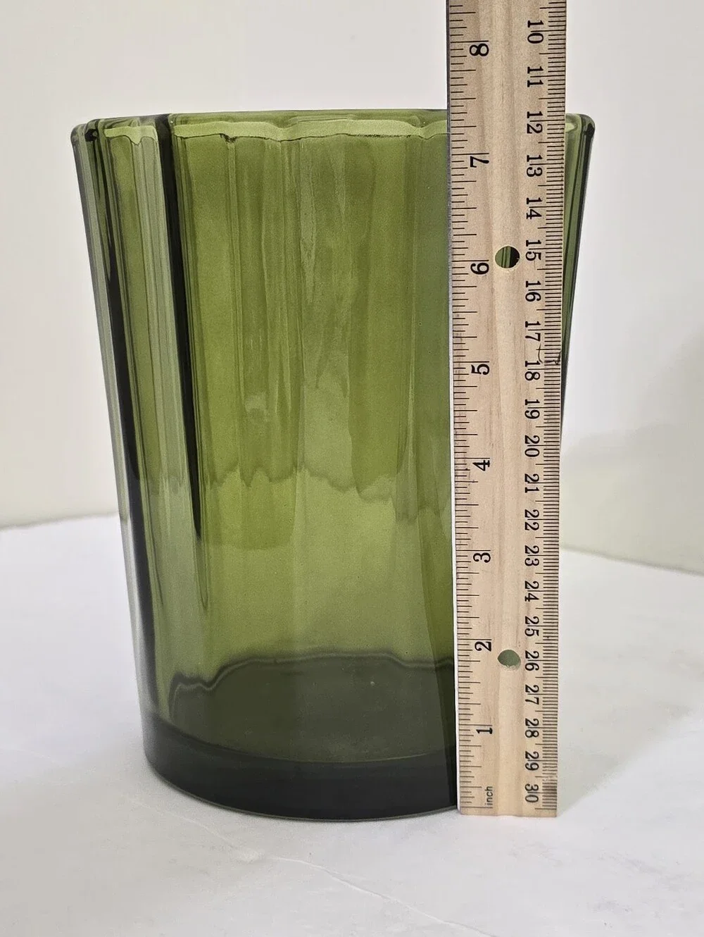 SAND AND FOG 57oz Candle Holder Fluted Scalloped Decor No Lid Green 7.5